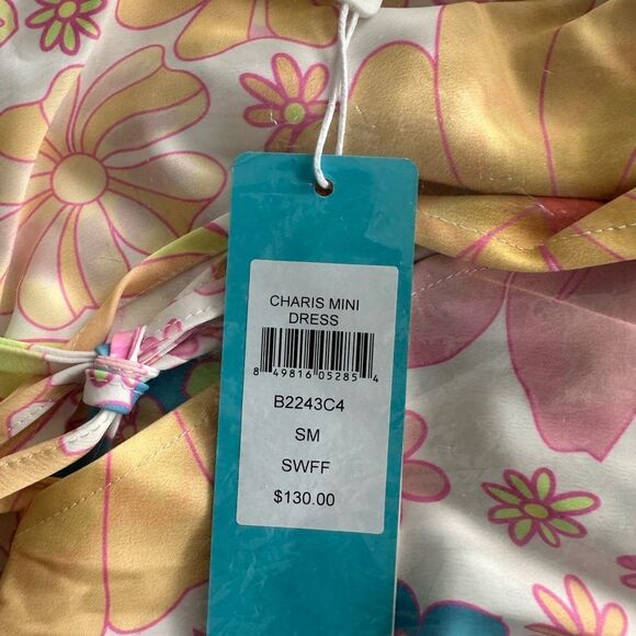 Beach Bunny Charis Mini Dress Sweet‎ Femme Floral S NWT IN PACKAGING - Picture 7 of 8